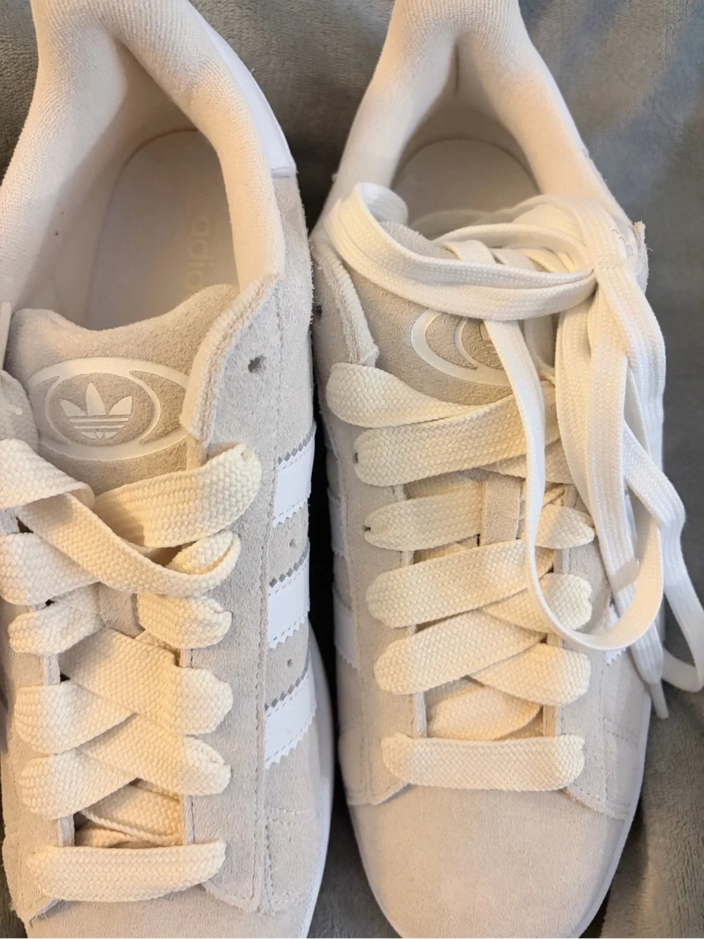 adidas Originals Campus Sneakers in Off-White/Beige